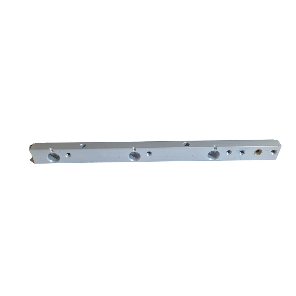 Venstre drivstoffrail / Left fuel rail – Honda – 16620-ZY3-A00 – Honda BF250A LA BBJJ-1005028