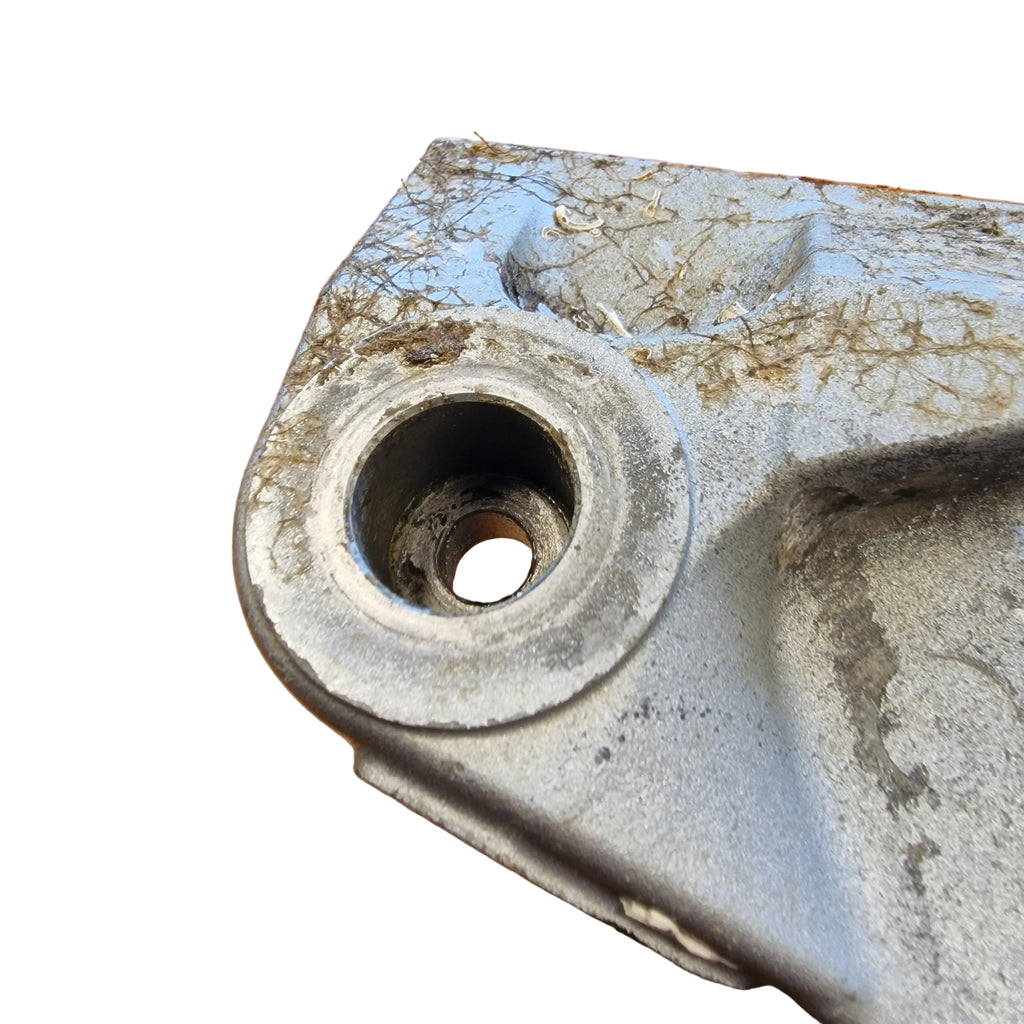Høyre akterspeilbrakett / Right Stern Bracket – Honda – 50301-ZY3-030ZB – Honda BF250A LA