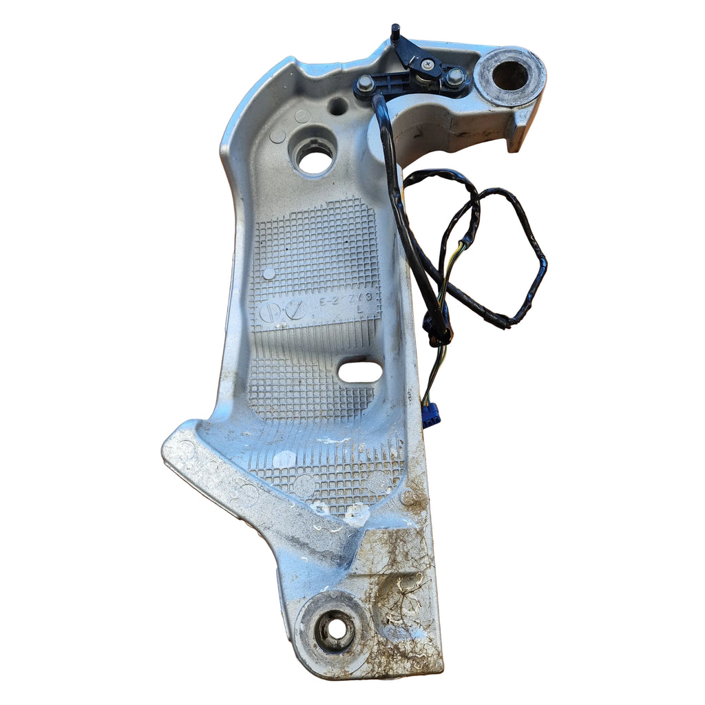 Venstre akterspeilbrakett / Left Stern Bracket – Honda – 50311-ZY3-020ZB – Honda BF250A LA BBJJ-1005028