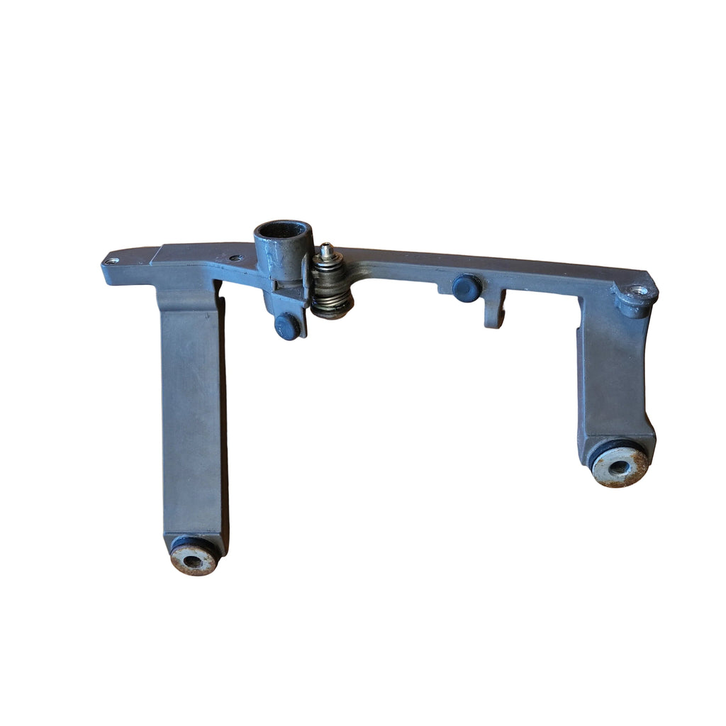 Venstre sidedekselbrakett / Bracket, L. Side Cover Honda BF250A - 40157-ZY3-000