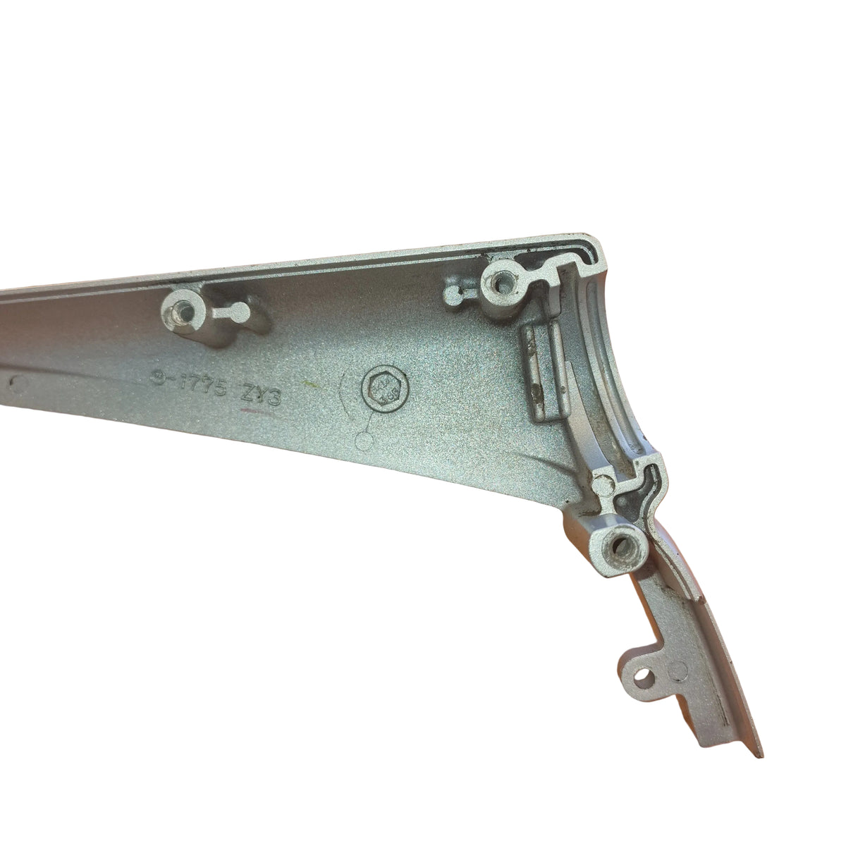 Frontdeksel / COVER, FR. SEPARATE Honda BF250A – 40151-ZY3-000ZB OEM