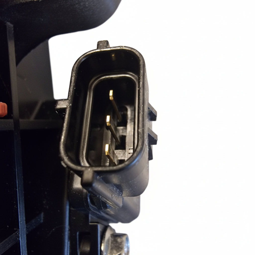 Innsugsmanifold / Intake Manifold med sensor – Suzuki DF150AP – 13110-96J10 / 18590-68H00