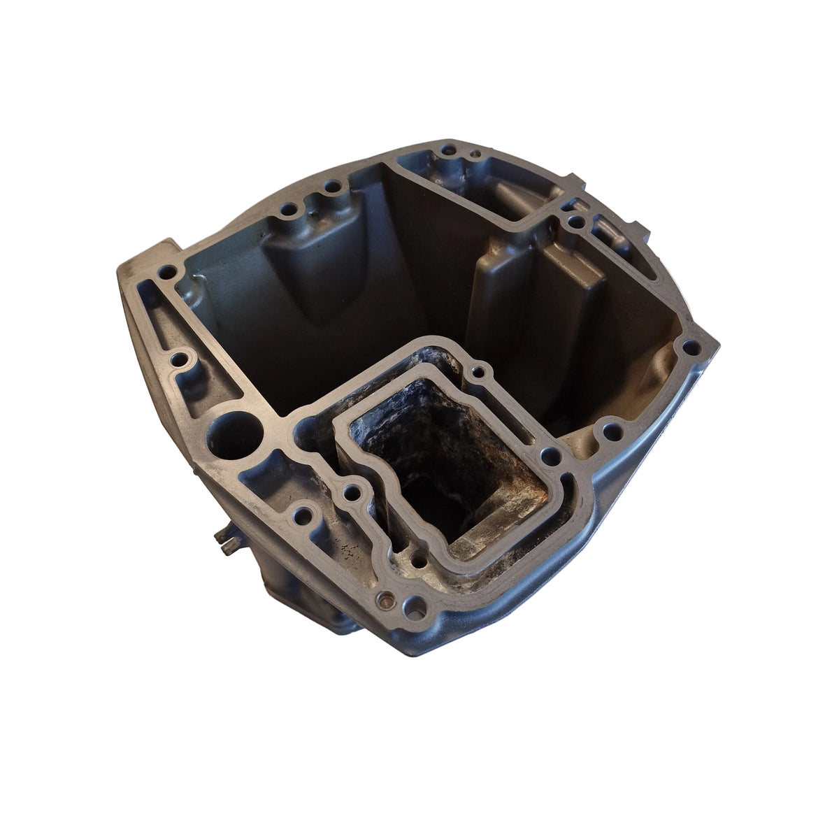Oljepanne med vannkappedeksel / Oil Pan with Water Jacket Cover – Suzuki DF150AP – 11501-96J03-YAY / 11550-96J00-YAY