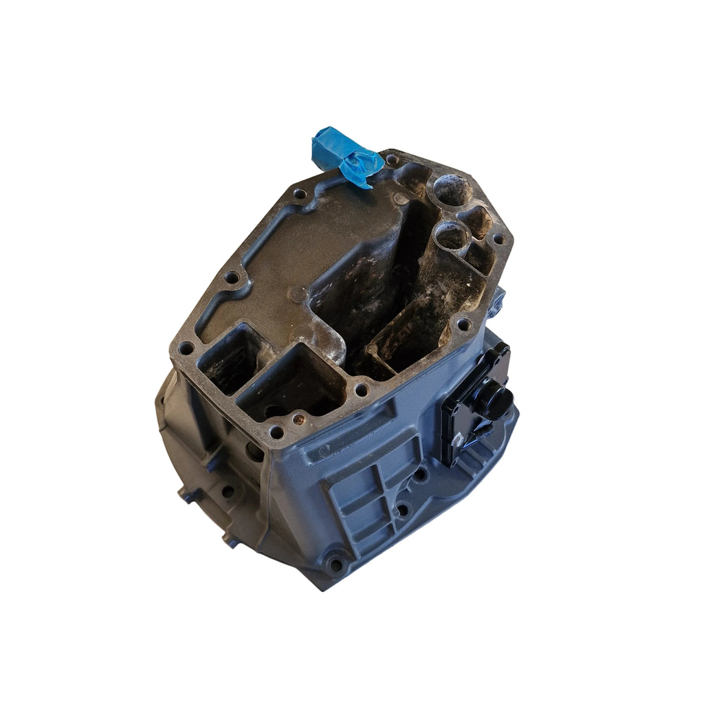 Oljepanne med vannkappedeksel / Oil Pan with Water Jacket Cover – Suzuki DF150AP – 11501-96J03-YAY / 11550-96J00-YAY