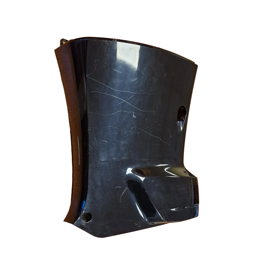 Oil Pan Cover STBD / høyre sidedeksel – 61131-96J03-YAY – Suzuki DF150AP