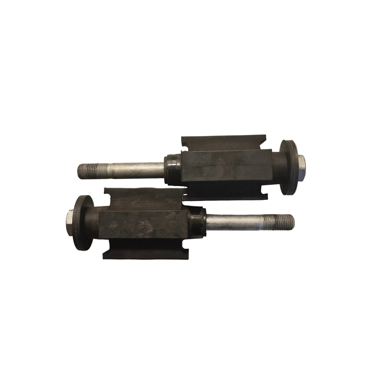 Nedre motorfester / Lower Mount Set – Suzuki – 54160-87J30 / 54166-87J31 – Suzuki DF50TLK6