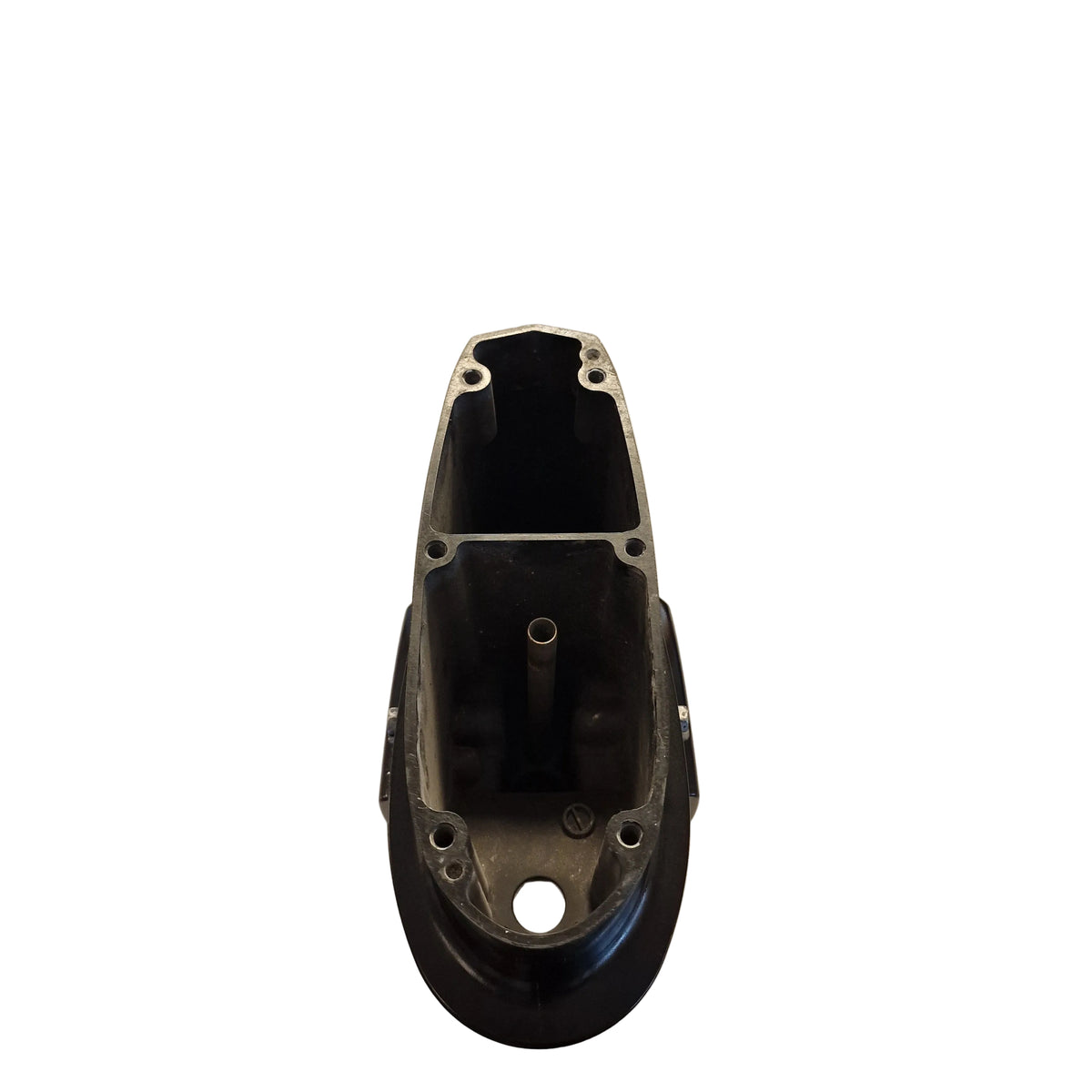 Drivakselhus / Drive Shaft Housing – 52111-87J20-0EP – Suzuki DF50TLK6 05001F-683739