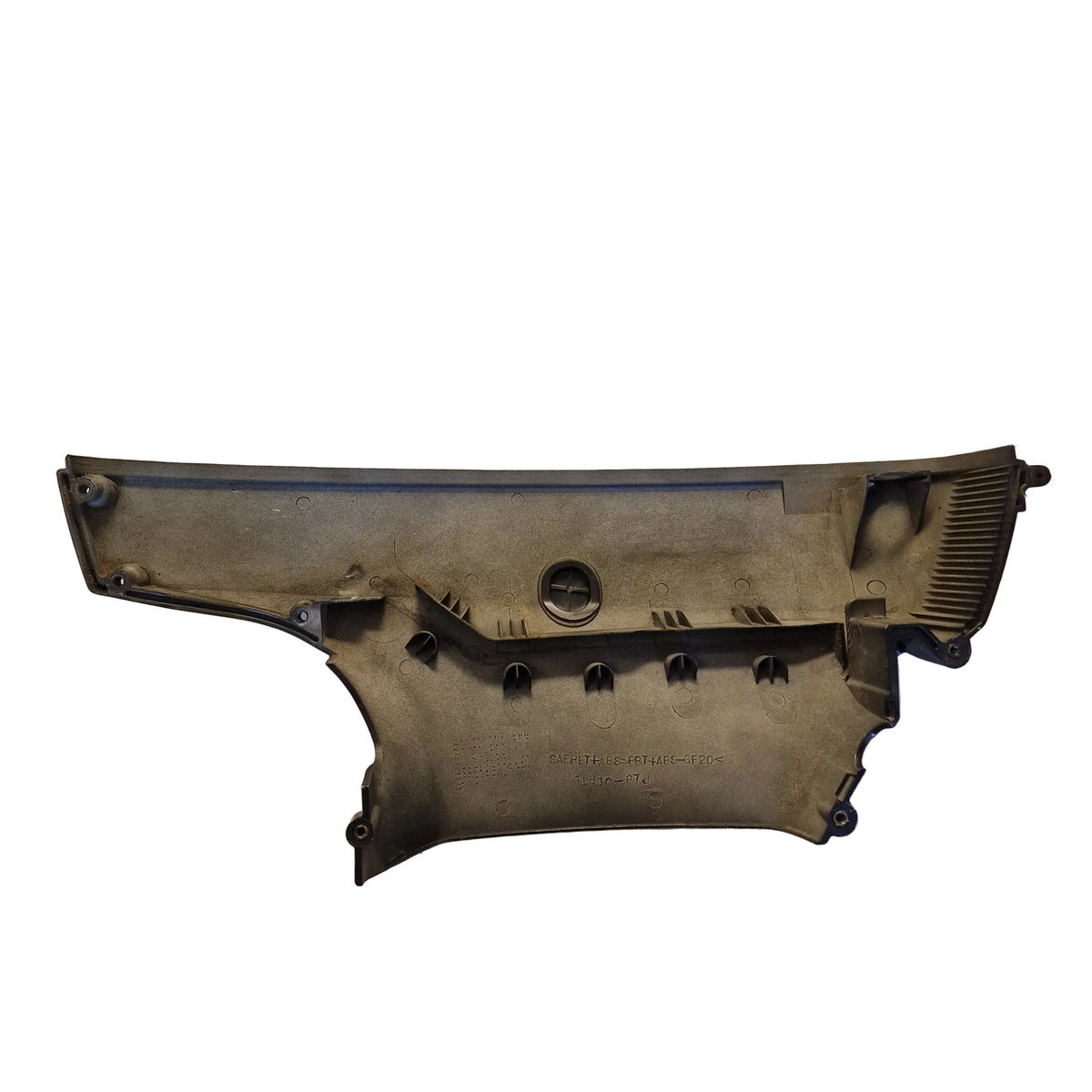Side cover / sidedeksel styrbord – Suzuki – 61810-87J01-0EP – Suzuki DF50TLK6 05001F-683739
