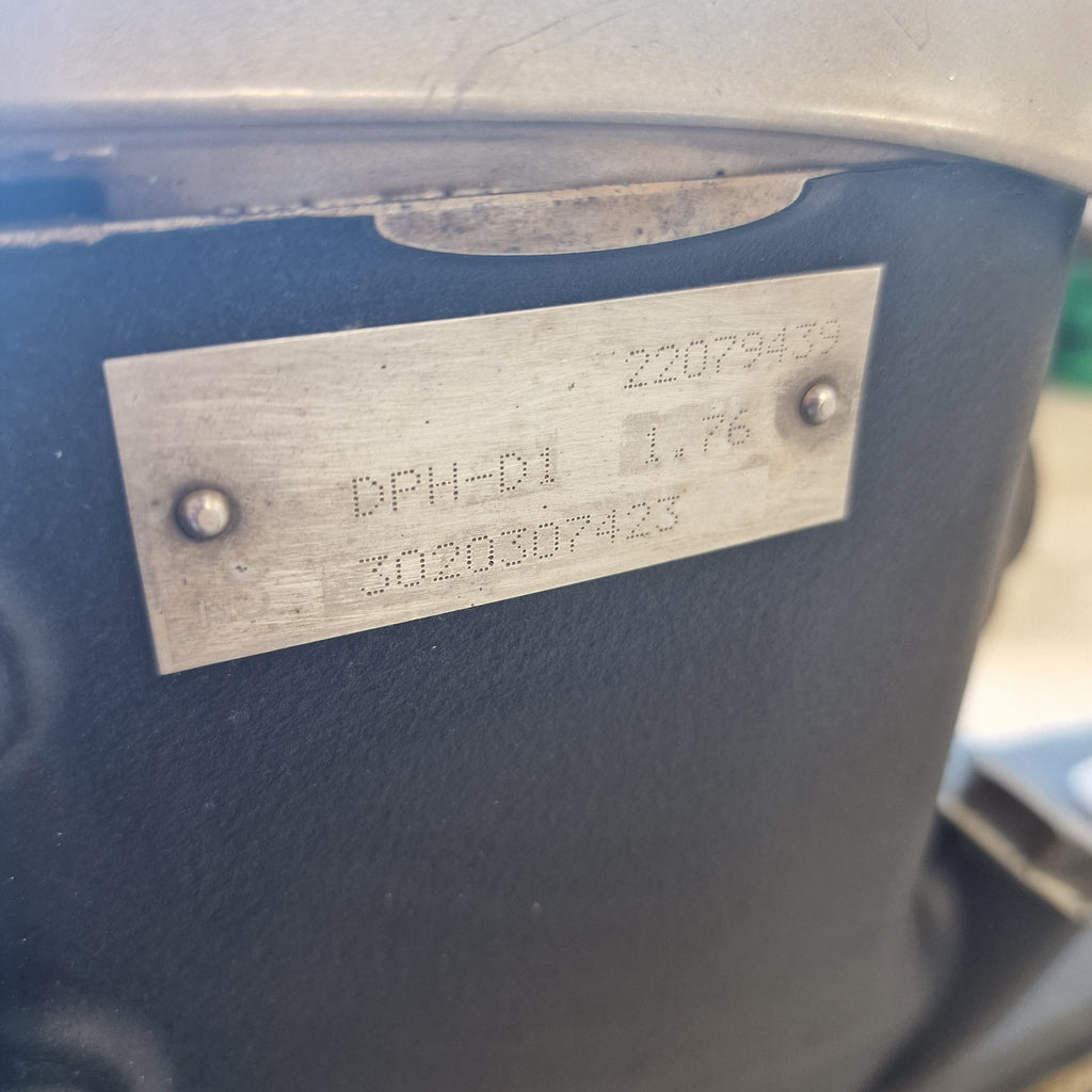 Komplett hekkaggregat med Duoprop, Complete Sterndrive with Duoprop – 22079439 – Volvo Penta DPH-D1 1.76