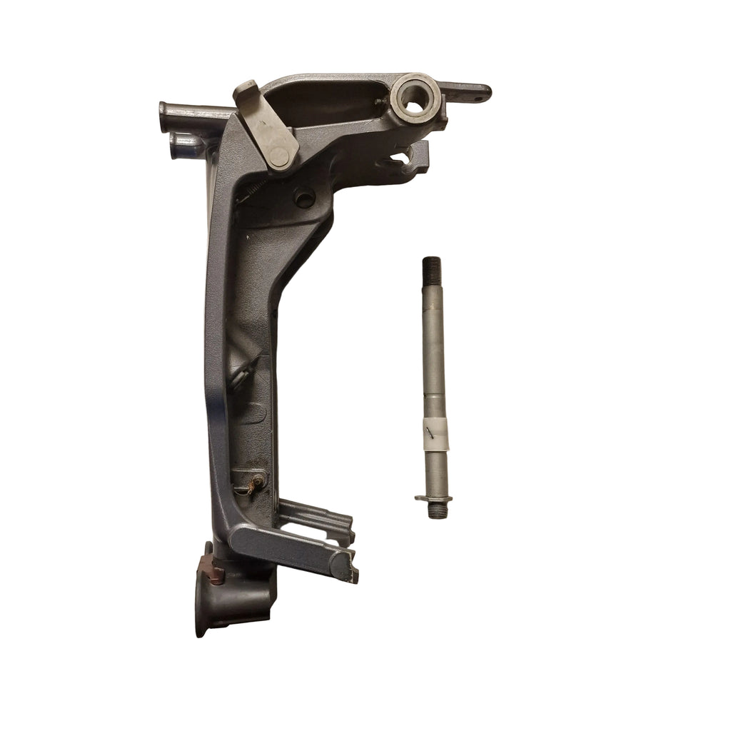 Dreiebrakett og styrebrakett komplett, Swivel & Steering Bracket Assembly – 61A-43311-22-8D m.fl. – Yamaha F300B 2018