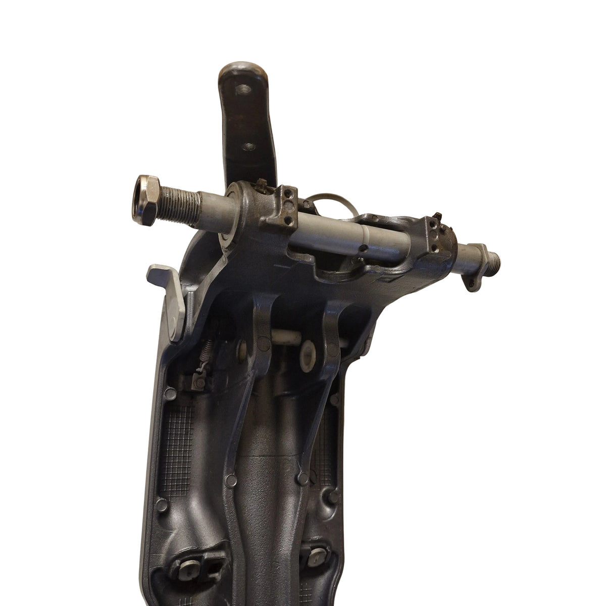 Dreiebrakett og styrebrakett komplett, Swivel & Steering Bracket Assembly – 61A-43311-22-8D m.fl. – Yamaha F300B 2018