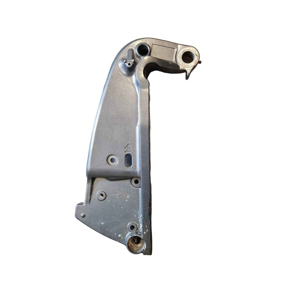 Klembrakett / Clamp Bracket 2 – 69J-43112-00-8D – Yamaha F225AETX 2003