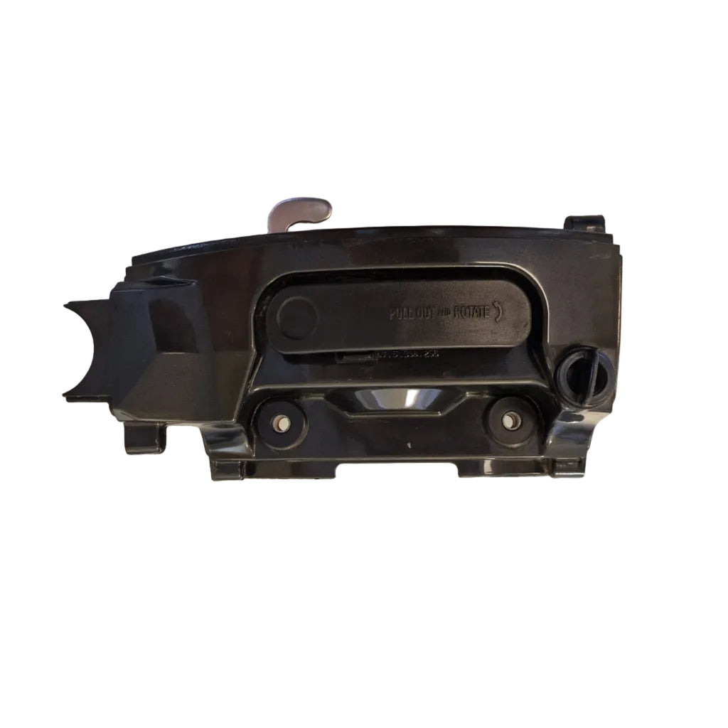 Suzuki frontpanel med panserlås / Front Panel with Cowling Latch – 61831-96J10-0EP – DF150TL 2013 – 15002F-310749