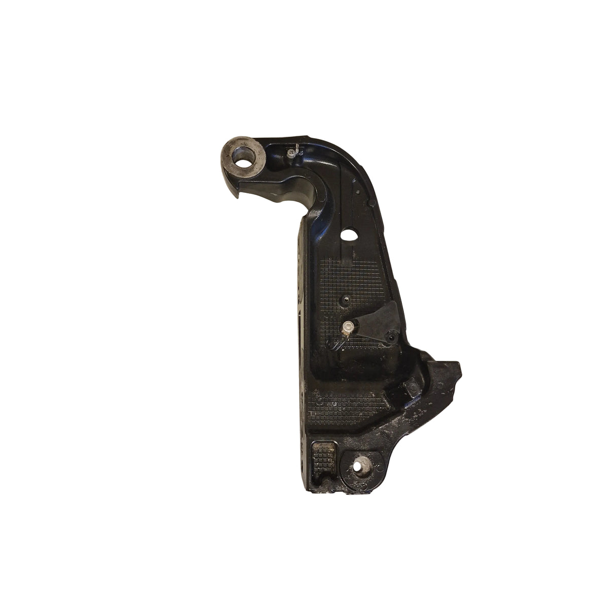 Venstre klemmebrakett / Clamp Bracket Port – 41121-96J11-0EP – Suzuki DF150TL 2013 – 15002F-310749