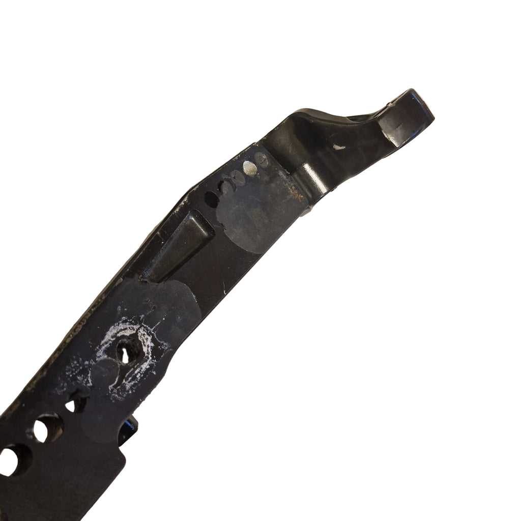 Venstre klemmebrakett / Clamp Bracket Port – 41121-96J11-0EP – Suzuki DF150TL 2013 – 15002F-310749