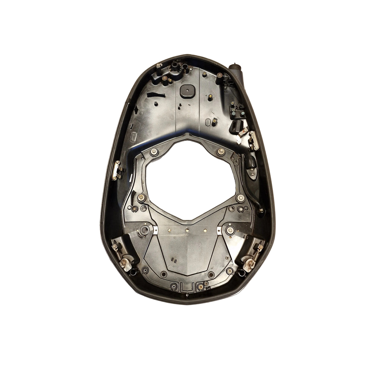 Nedre motorkappe med tre låsehendler / Bottom Cowling with Clamp Levers – 6CB-42711-01-8D  – Yamaha F300BETX 2013 – 1003773