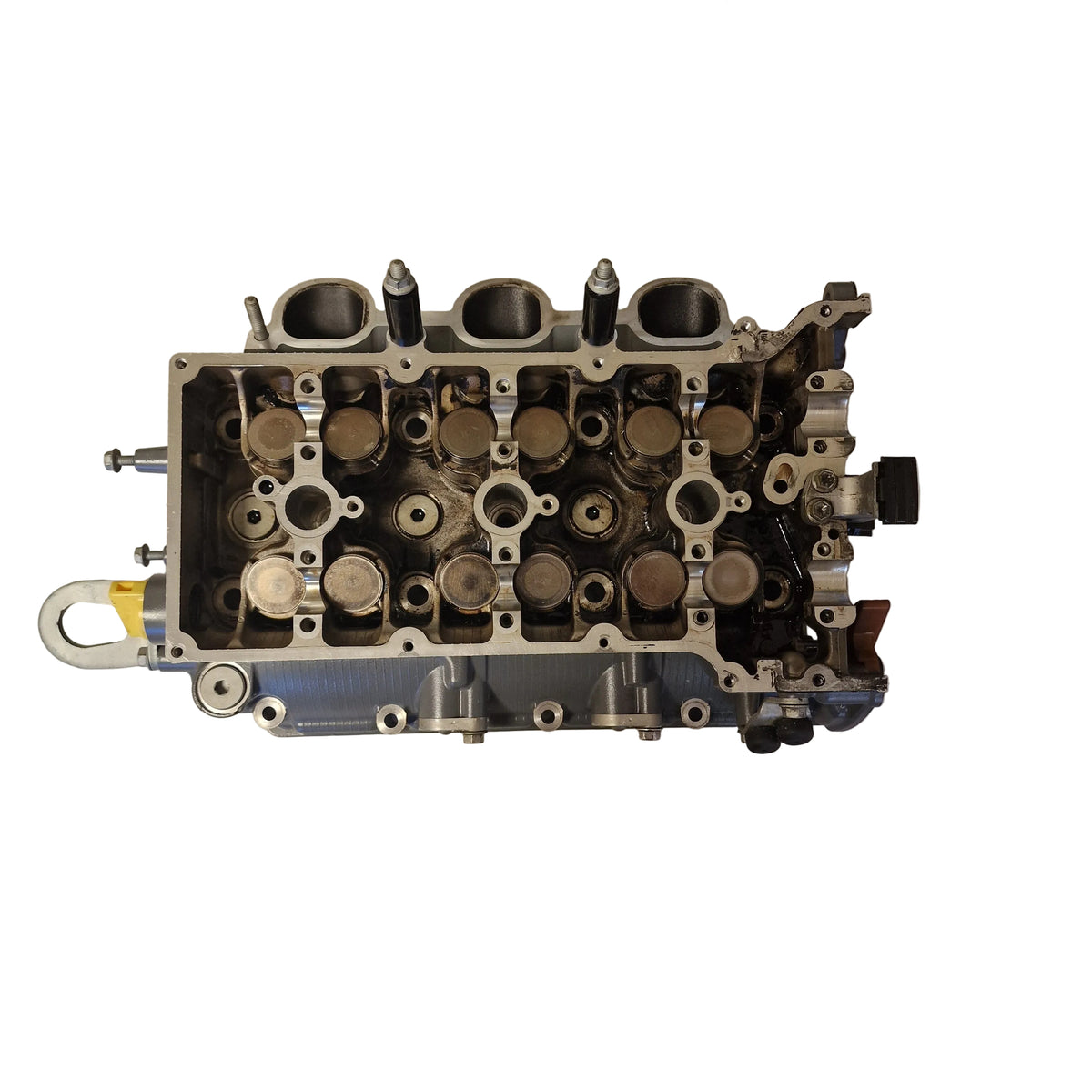 Venstre topplokk / Cylinder Head Assy Port – 11103-98L00 – Suzuki DF350ATX2 2018 – 35001F-812307
