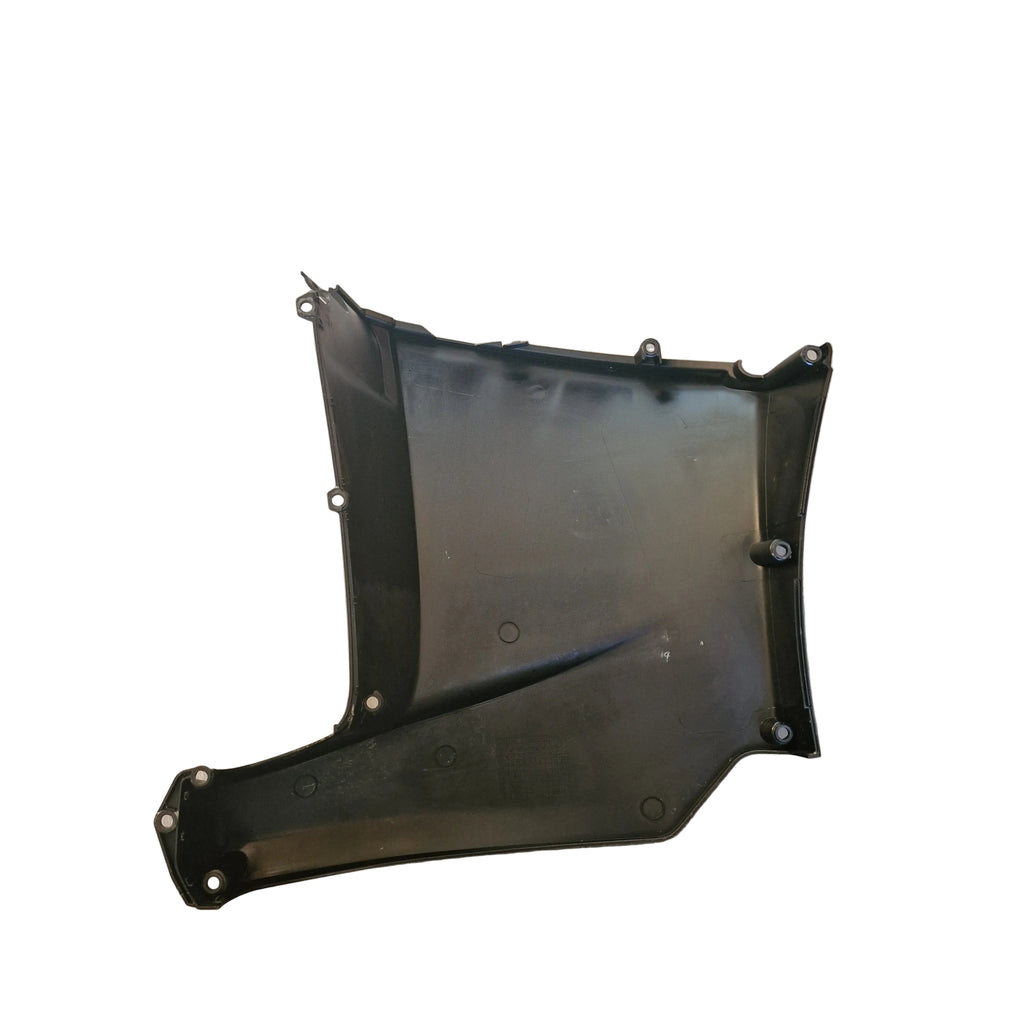 Oljepannedeksel styrbord – 61131-98L00-YAY – Suzuki DF350A 2018
