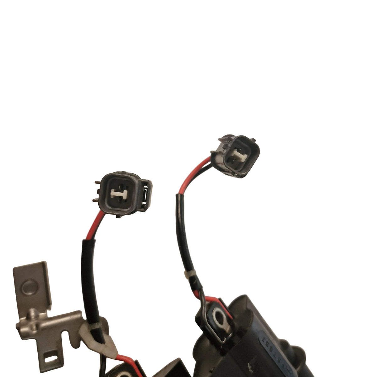 Tennspoler med pluggledninger / Ignition Coils & Spark Plug Wires – 63P-82310-01-00 – Yamaha F150AETX 2006 – 63P 1046727