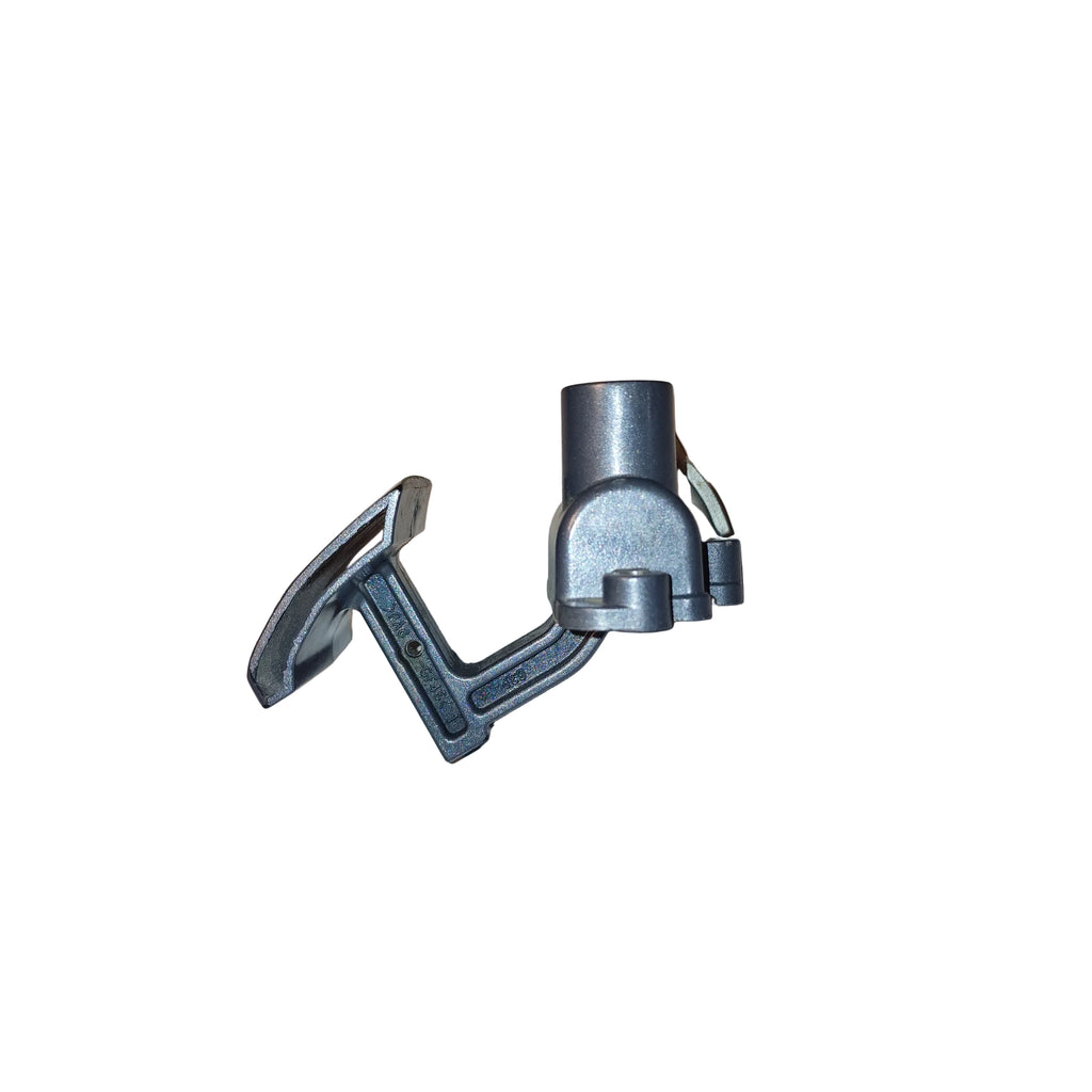 Låsemekanisme motorkappe / Cowling Clamp Assembly – 63P-42815-00-8D – Yamaha F150AETX 2006 – 1046727